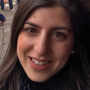 Meet your Posher, Chloe